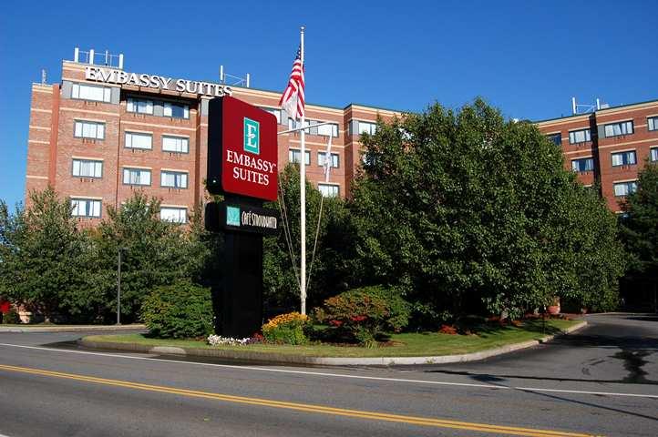 Embassy By Hilton Maine Hotel 4*