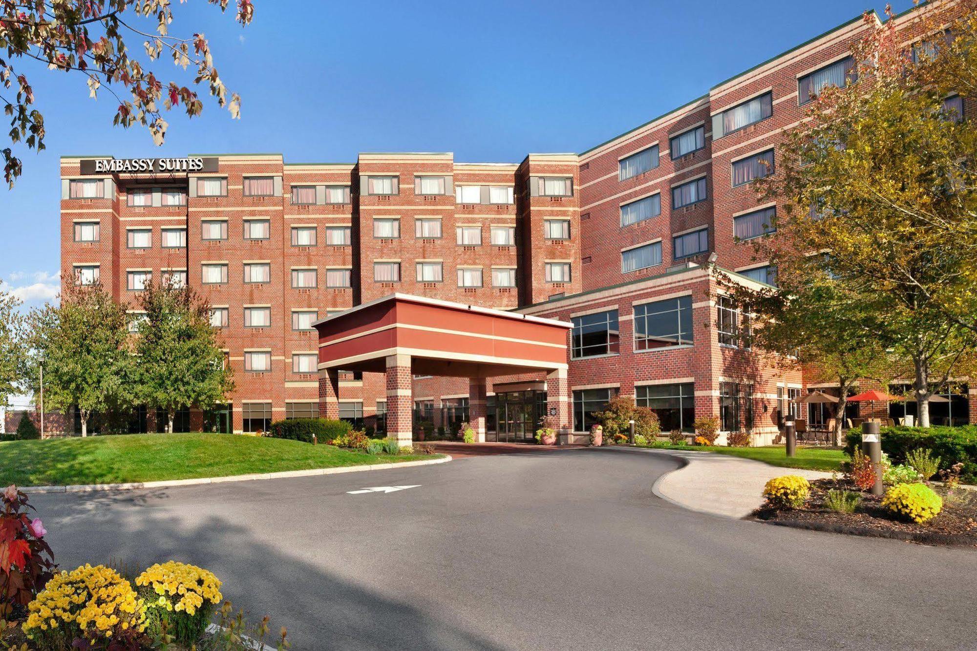 Hotel Embassy By Hilton Maine