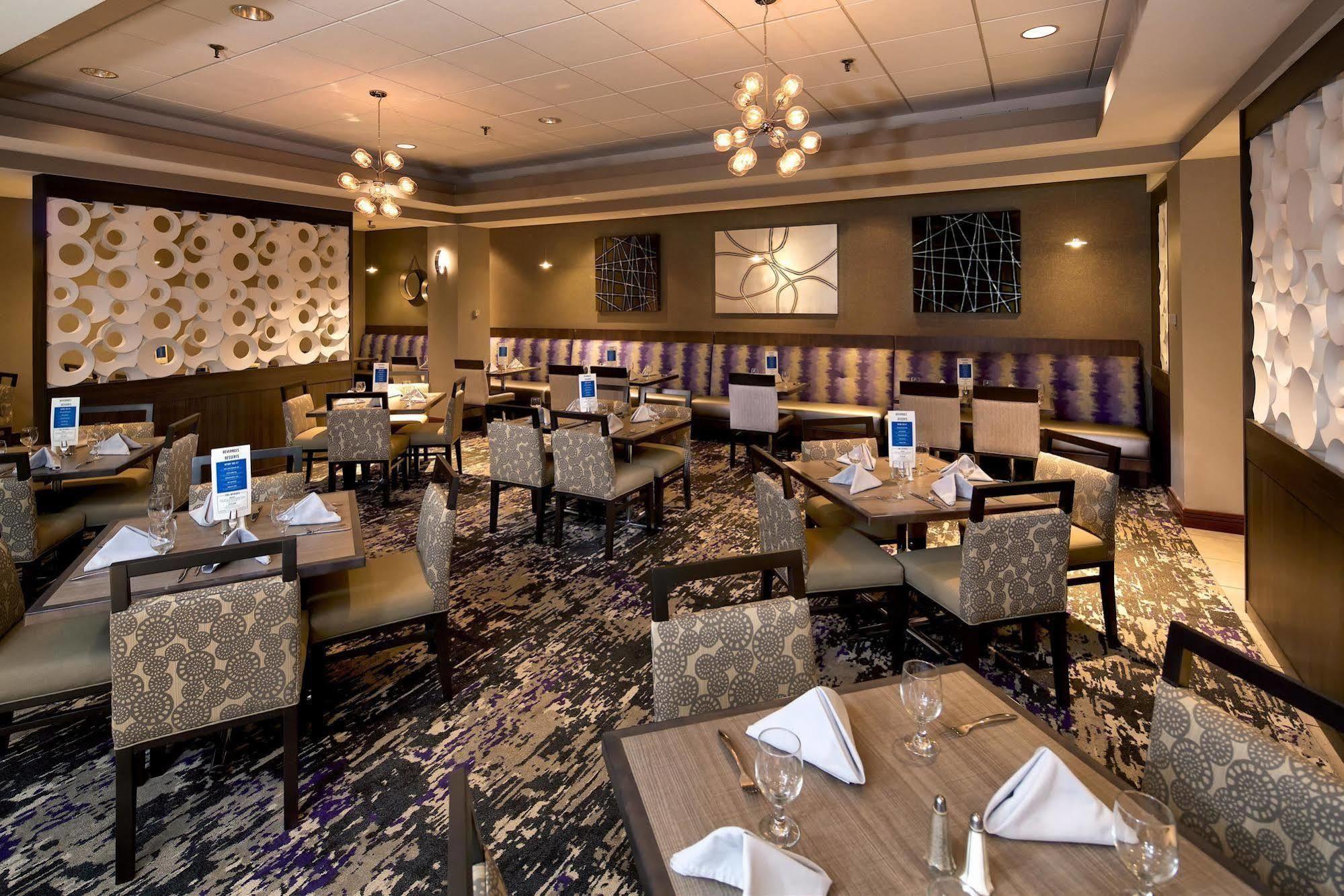 Embassy By Hilton Maine Hotel 4*