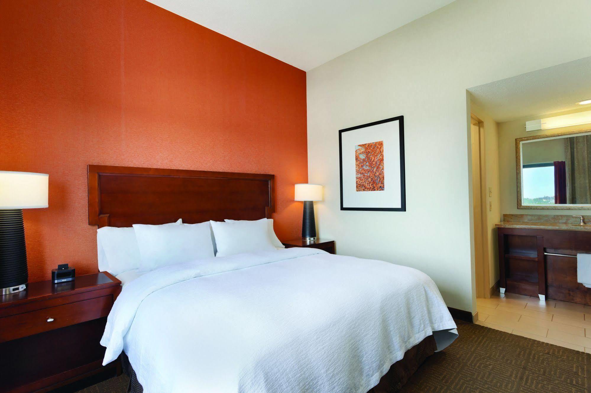 Hotel Embassy By Hilton Maine Portland